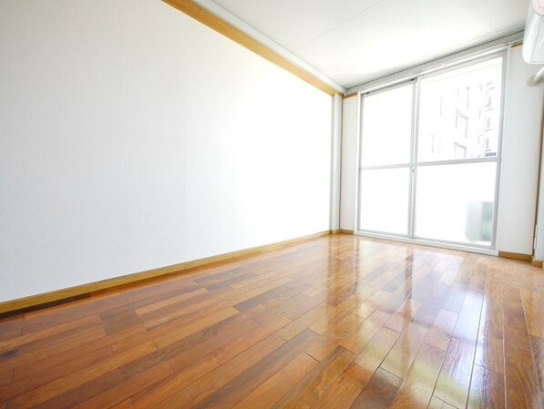 ルピナス8の物件内観写真